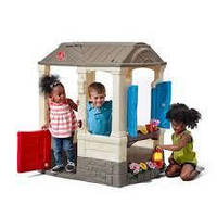 Дитячий ігровий будиночок Courtyard Cottage Step 2