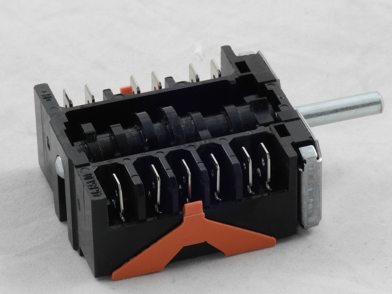 Перемикач для електроплити Indesit EGO 46.27266.817 C00094902, фото 1