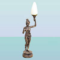 Декоративный светильник статуя Нимфа. Напольный торшер для дома