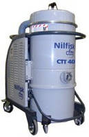 Nilfisk CTS40 — 3-фазний промисловий пилосос для сухого прибирання