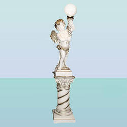 Декоративний світильник статуя Ангел на витій колоні