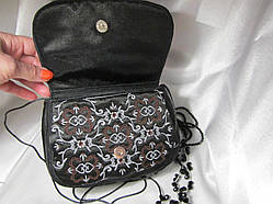 Клатч, сумочка з вишивкою, клатч різні кольори під колір плаття, «Кружна ніч». Ручна робота.