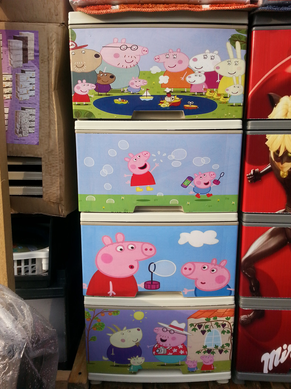 Комод на 4 ящики з декором "свинка пепа" Алеана