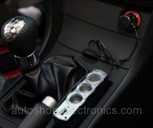 Автомобільний розгалужувач трійник ( 12V / 24V ) з USB в прикурювач