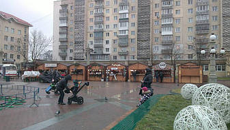 Возможна доставка и установка киосков. Кроме этого, легко собираются на месте использования непосредственно заказчиком.