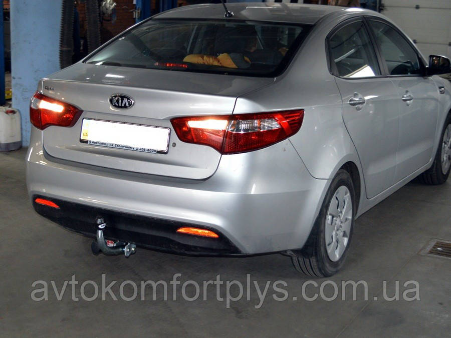 Фаркоп Kia Rio седан, хетчбек 2011-2017