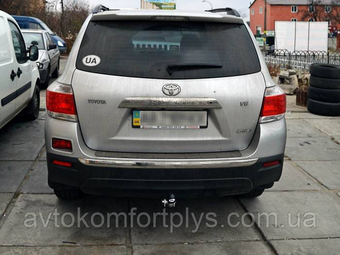 Фаркоп Toyota Highlander 2010-2014