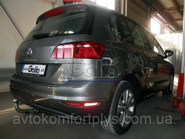 Фаркоп Volkswagen Golf Sportsvan 2014-