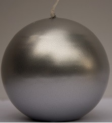 Свічка куля срібний 1шт, уцінка (місцями відшарування фарби)
