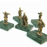 Статуетки Козаків