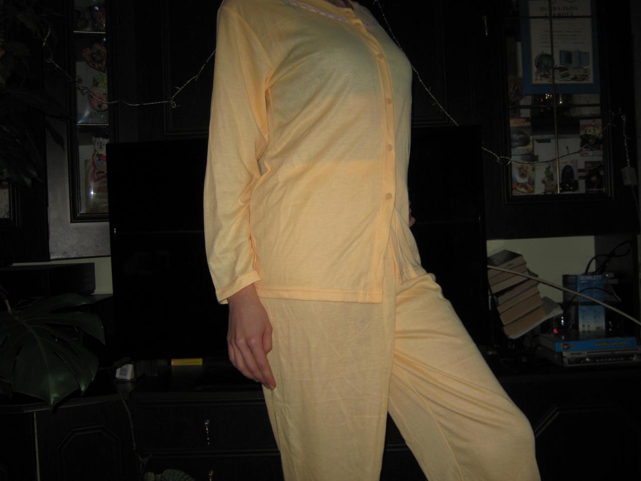 Піжама жіноча жовта та кремова 100% бавовна розмір М (46) на ґудзиках
