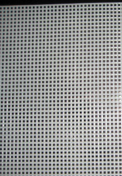 Вышивание на пластиковой канве Зайчик (PC-01-07) - фото 9 - id-p636846374