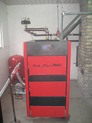Пеллетный   котел RED LINE MAX 75 кВт с 
Пеллетной горелкой ECO -PALNIC UNI MAX 70 кВт.
Отапливает производственное здание 800 м.кв компании ТОВ СТЕКЛОПЛАСТИК, г. Бердянск.
