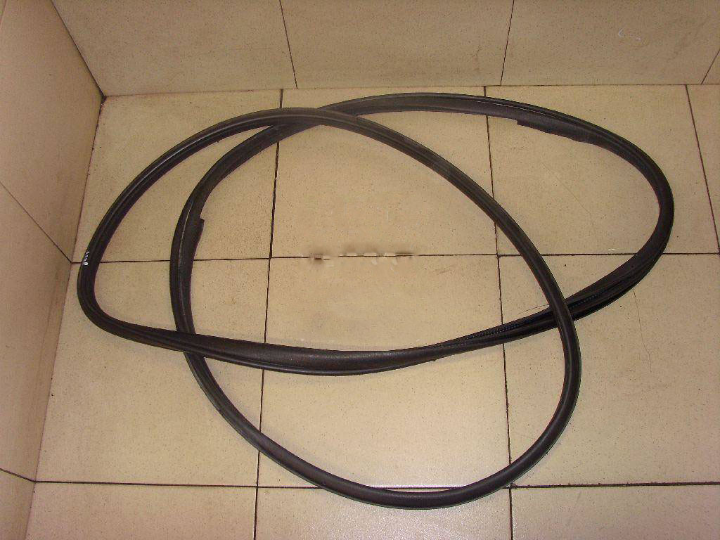 Ущільнювач передніх дверей Subaru Legacy, Outback B14, 2009-2014, 63511AJ000