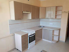 Кухня Хай Тек - дуб молочний/ медовий перламурт