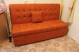 Жовтогарячий диван з шухлядою на кухню
