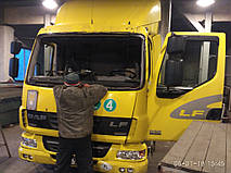 Изготовление лобового стекла триплекс на грузовик DAF LF 45. Установка лобового стекла на ДАФ ЛФ 45 в Никополе (Украина) 1