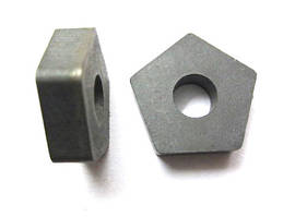 Пластини змінні т/с 5-гр. форми з отвором 10113 (РNUА), 10123 (РNМА), 10153 (РNЕА) ГОСТ 19064-80