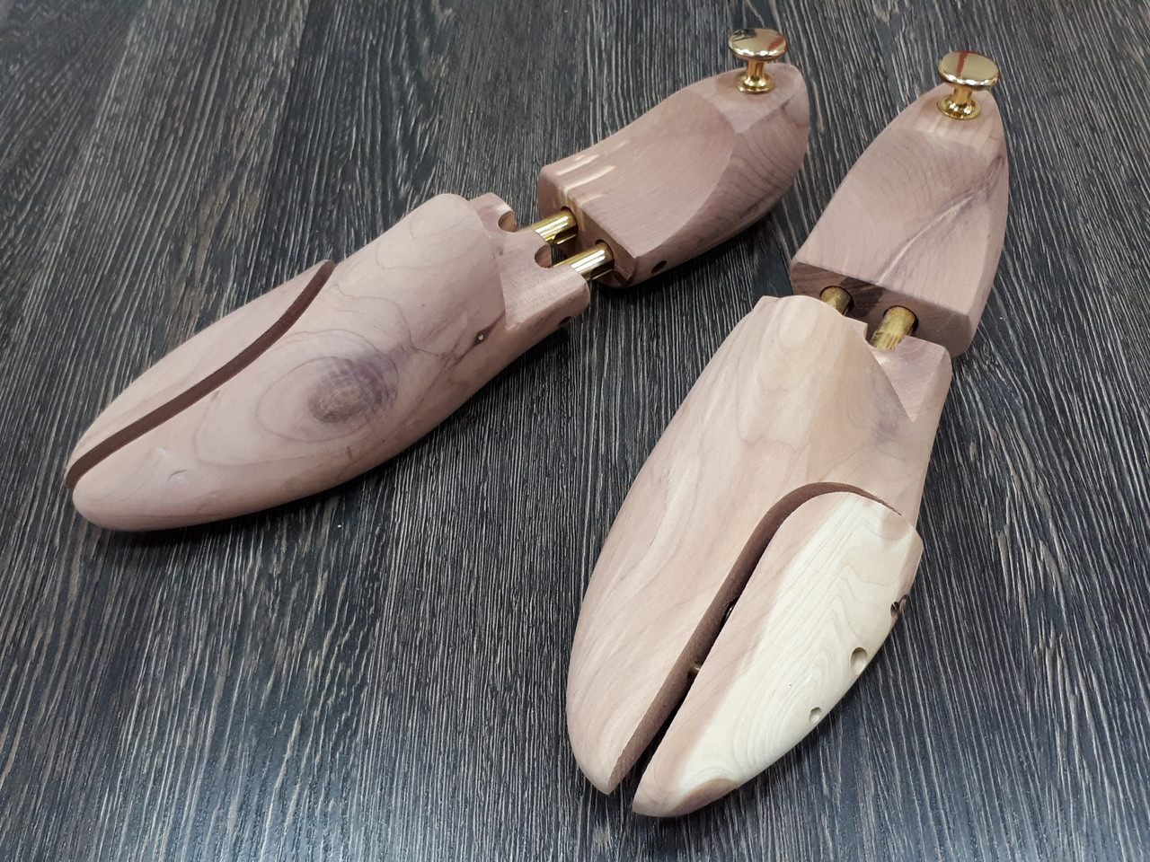 Колодка для обуви дерево кедр тип 2: продажа, цена в Днепре. Обувная ...