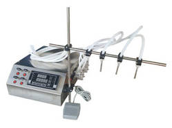 Дозатор для розливу рідин на 4 сопла