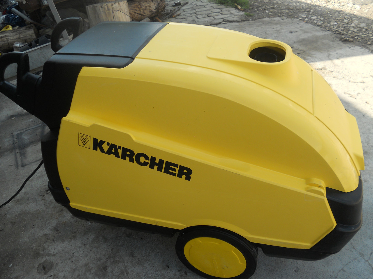 Апара високого тиску з нагріванням Karcher HDS 895 M Eco