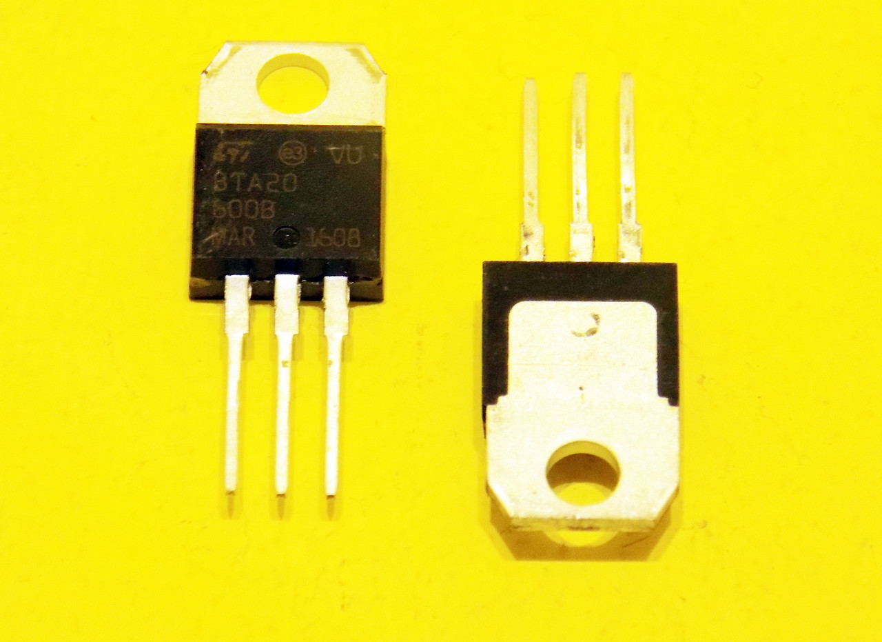 BTA20-600 600в, 20А TO220