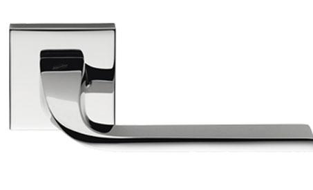 Ручка на розетці COLOMBO ISY BL 11 (6 мм) хром