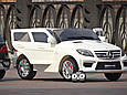 Дитячий джип Mercedes AMG ML63 WHITE, м'які колеса, заводиться з фірмового ключа, двері відчиняються, фото 5