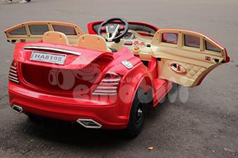 Дитячий електромобіль Maybach