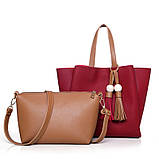 Жіноча сумка з китичками велика коричнева + клатч з екошкіри опт, фото 2
