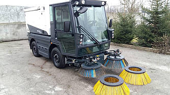 Комунальня машина Swingo 200 БУ