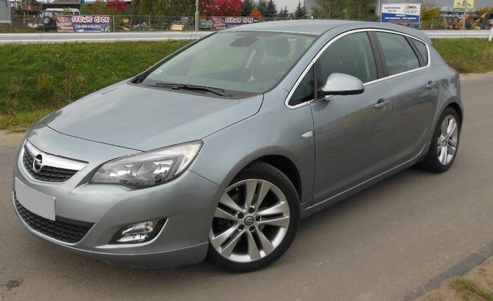 Губа Opel Astra J тюнинг юбка переднего бампера стиль OPC, цена 3470 ...