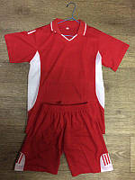 Форма футбольна різна