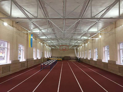 Легкоатлетичний манеж м. Нововолинськ, поліуретанове покриття Conipur SW