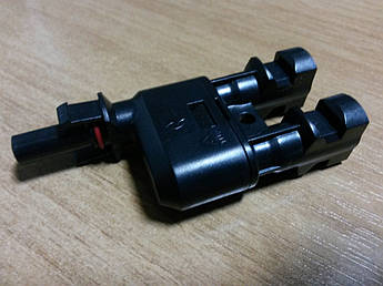 Кабельний розгалужувач МС4, 1 на 3, для розгалуження сонячних модулів і систем