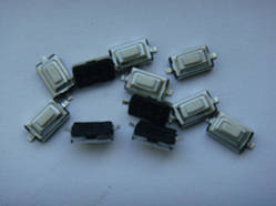 Мікрокнопка тактова для пультів автосигналізацій, автомагнітол та ін.