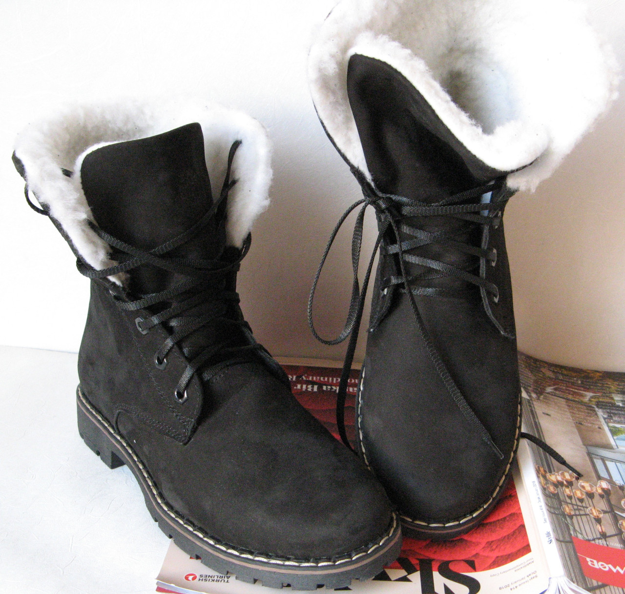 Суперзимові стильні жіночі чоботи чорні черевики Timberland теплі нубук шкіра
