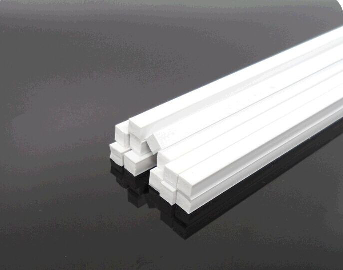 Пластиковий профіль 6 мм. Х 6 мм. Квадрат. Довжина 250 мм. CA 6.0