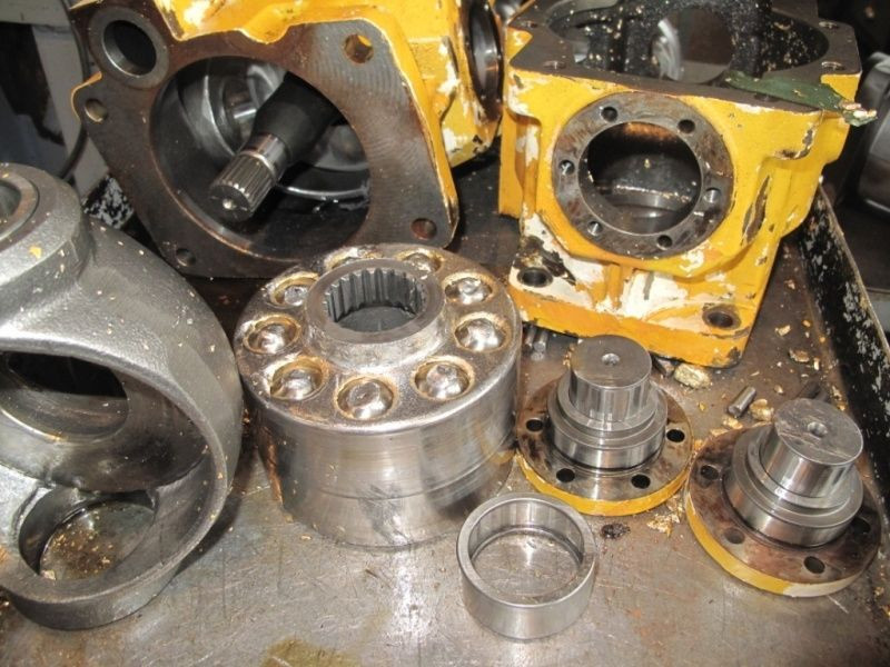 Ремонт гідронасосів Liebherr