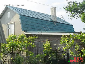 Монтаж кровли из металочерепицы Монтеррей.