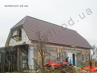 Монтаж модульной металлочерепицы co скрытым креплением Rocua. 