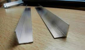 Куточок алюмінієвий 45х45х2 мм рівномірний Ад31 без покриття