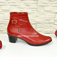 Женские классические кожаные полуботинки на устойчивом каблуке, цвет красный