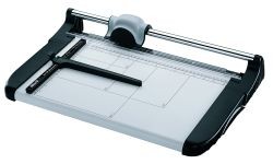 KW-Trio 3018, різак роликовий 360 мм, 15 листів, автоматичний притиск.