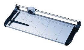 KW-Trio 3020, різак роликовий 670 мм, 12 листів, автоматичний притиск.