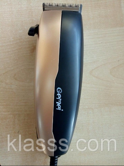 Машинка для стрижки GEMEI GM-1028 Професійна електробритва тример з 4 насадками