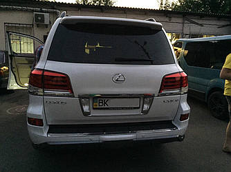 Ліхтарі стопи оптика Lexus LX 570 стиль рестайлінг