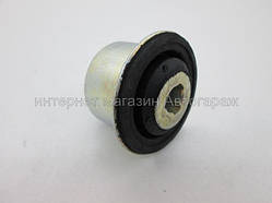 Сайлент-блок переднього важеля на Рено Кенго (1998-2008) - TRW (Німеччина) - JBU134