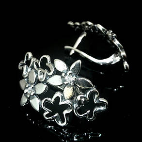 Срібні сережки з камінням Квіти, фото 2