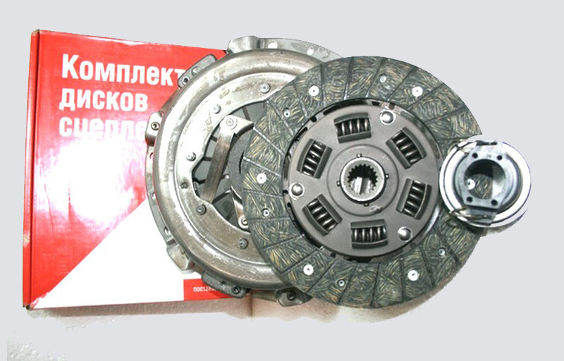 Комплект зчеплення ВАЗ 2121 Нива (диск, кошик зчеплення і витискний підшипник) 21210-1601000, фото 1